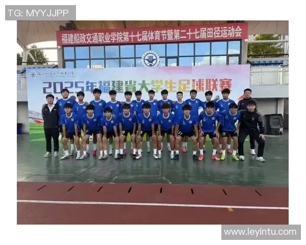 足球明星为学子加油助威中考拼搏勇创佳绩